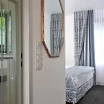 Hotel Spiegel 4*