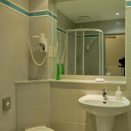 Spiegel Hotel 4*