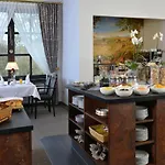 Hotel Spiegel 4*