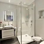 Spiegel 4*